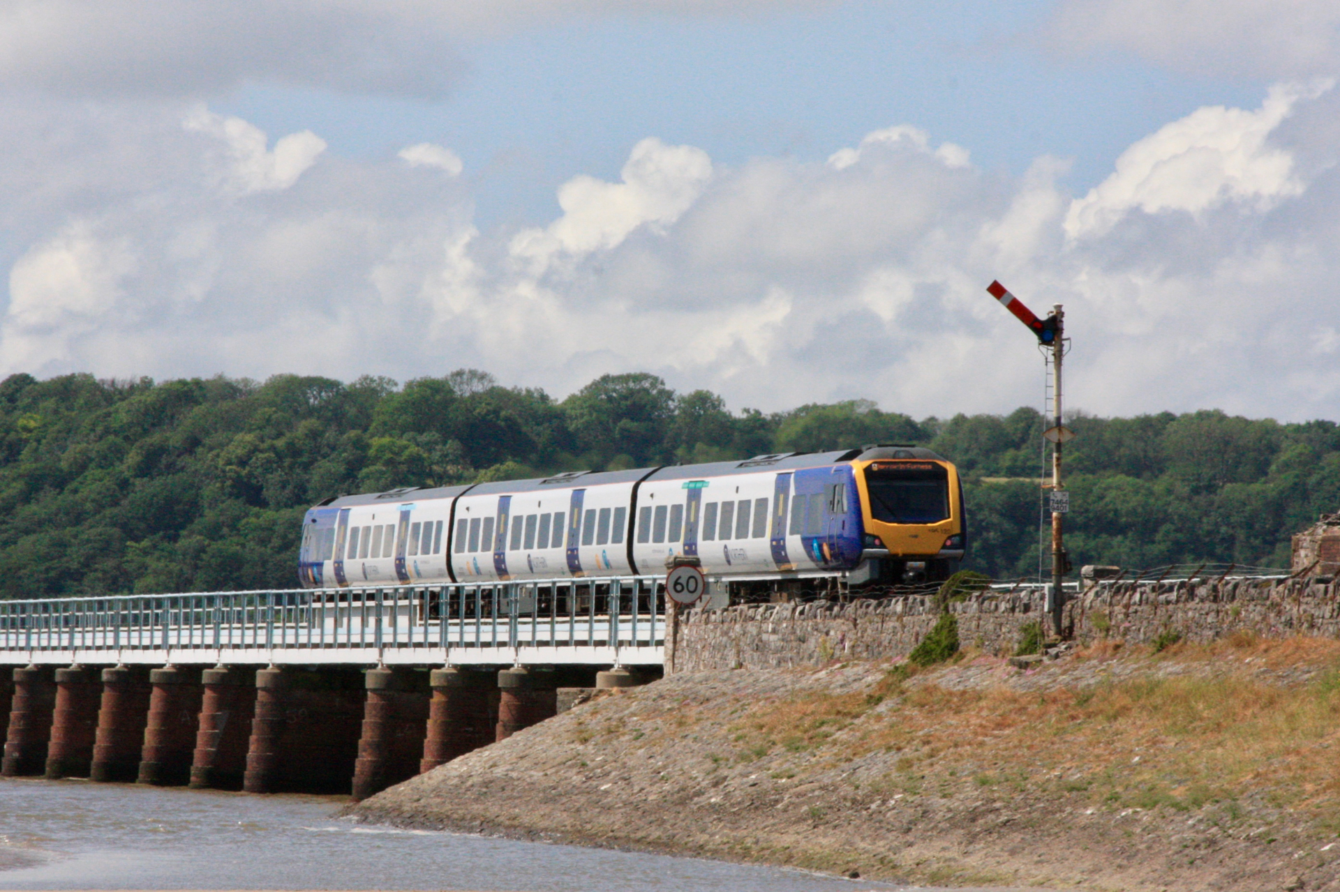 Favourite photo-spots: Arnside – RailwayWorld.net